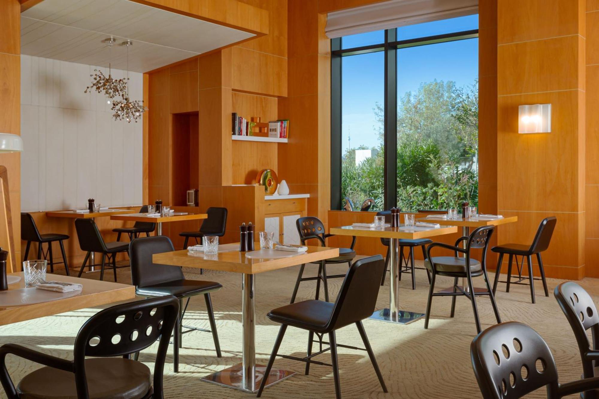 Baku Marriott Hotel Boulevard エクステリア 写真 The restaurant