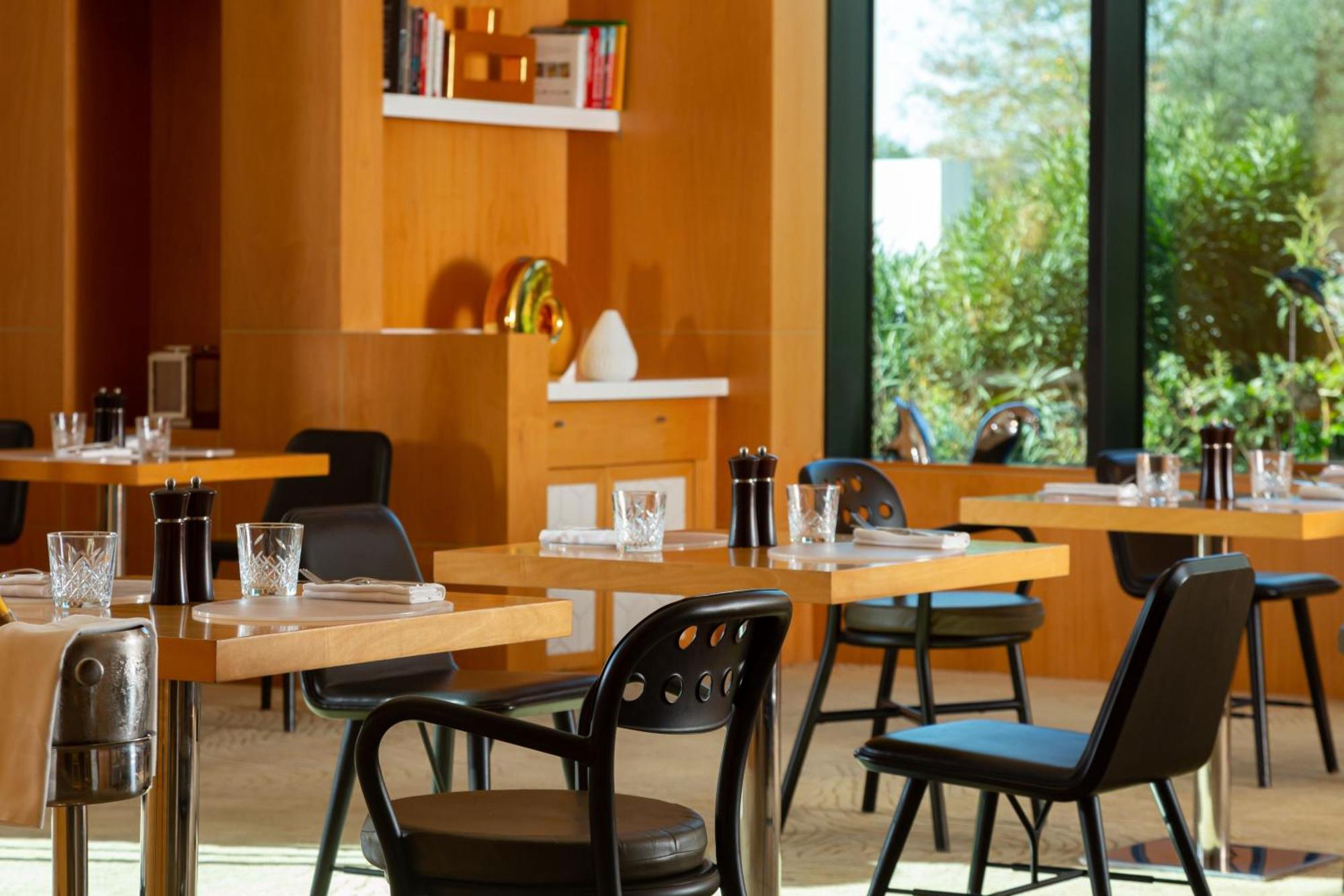 Baku Marriott Hotel Boulevard エクステリア 写真 Restaurant