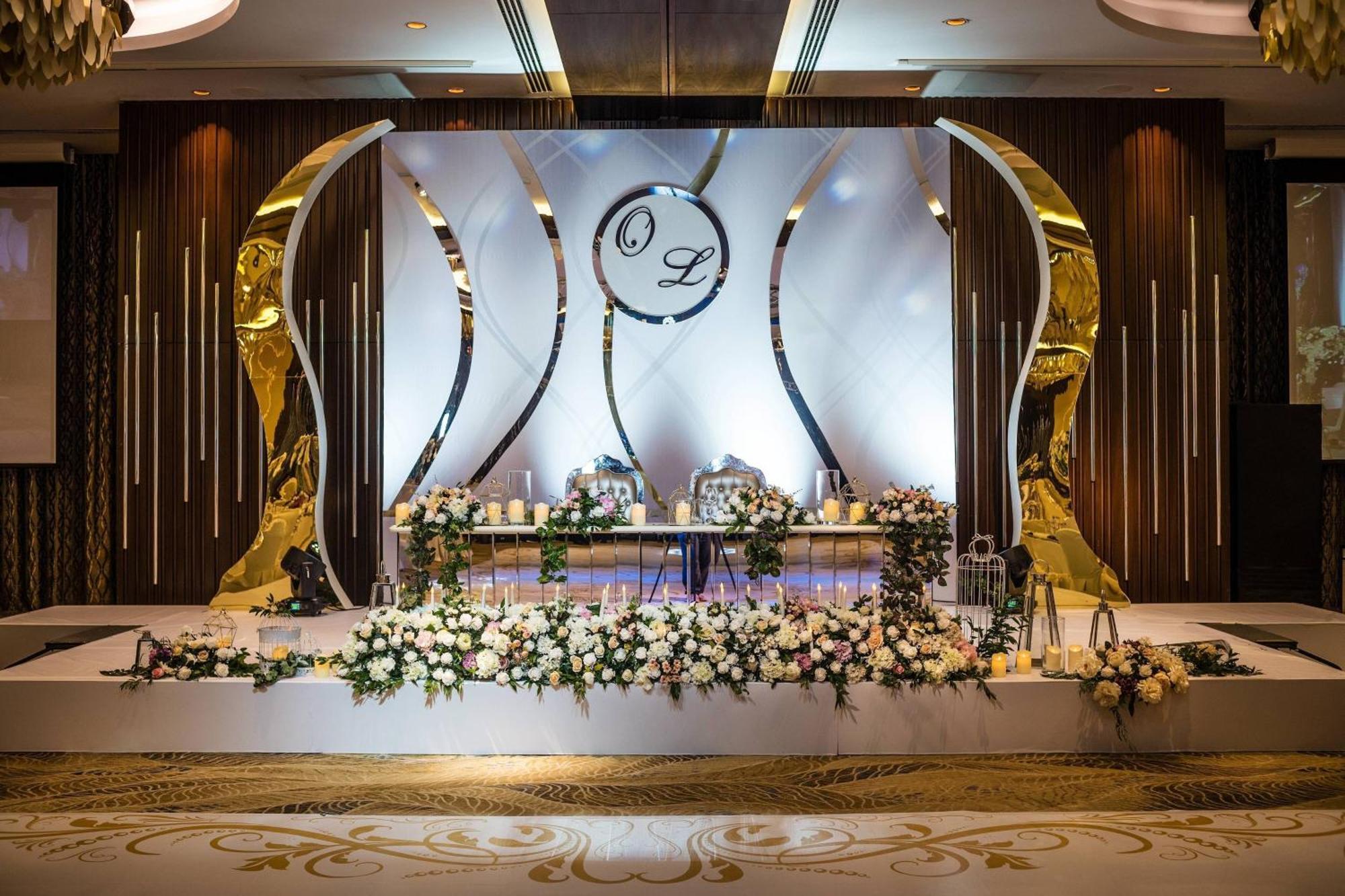 Baku Marriott Hotel Boulevard エクステリア 写真 A modern wedding reception